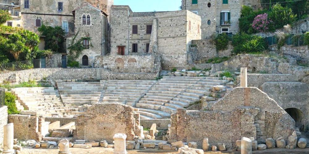 דירות טרצ'ינה Casa Vitelli - Centro Storico A Due Passi Da Tutto מראה חיצוני תמונה